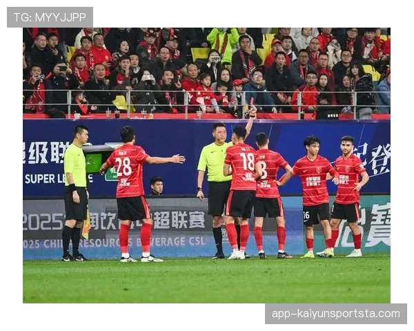 战术犯规判罚：阻止明显进攻时如何判黄牌或红牌