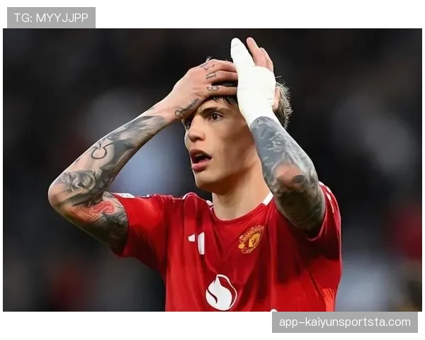 曼联关键比赛抗压能力不足，稳定性面临考验