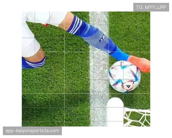 足球出界规则详解：判定标准及比赛中常见误区解析